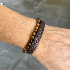 Pulseira Masculina Couro Marrom Trança Social Fecho Imã Marrom 21 Cm