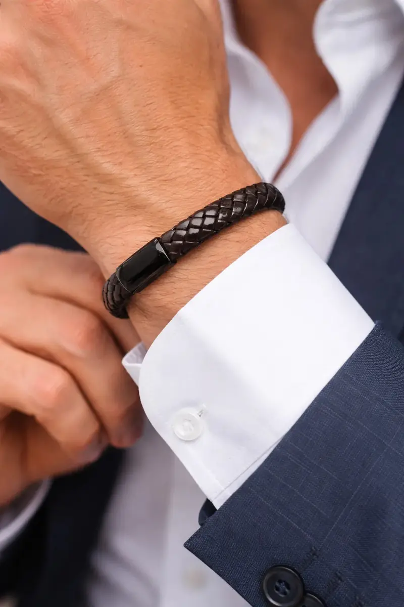 Pulseira Masculina Couro Marrom Trança Social Fecho Imã Marrom 21 Cm - Imagem 3