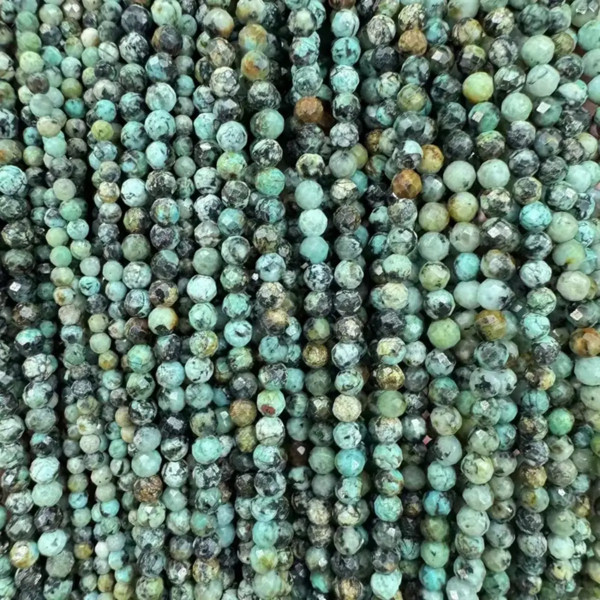 Fio De Pedra Natural Turquesa Africana Facetada 2mm Artesana Turquesa Africana 2mm - Imagem 3